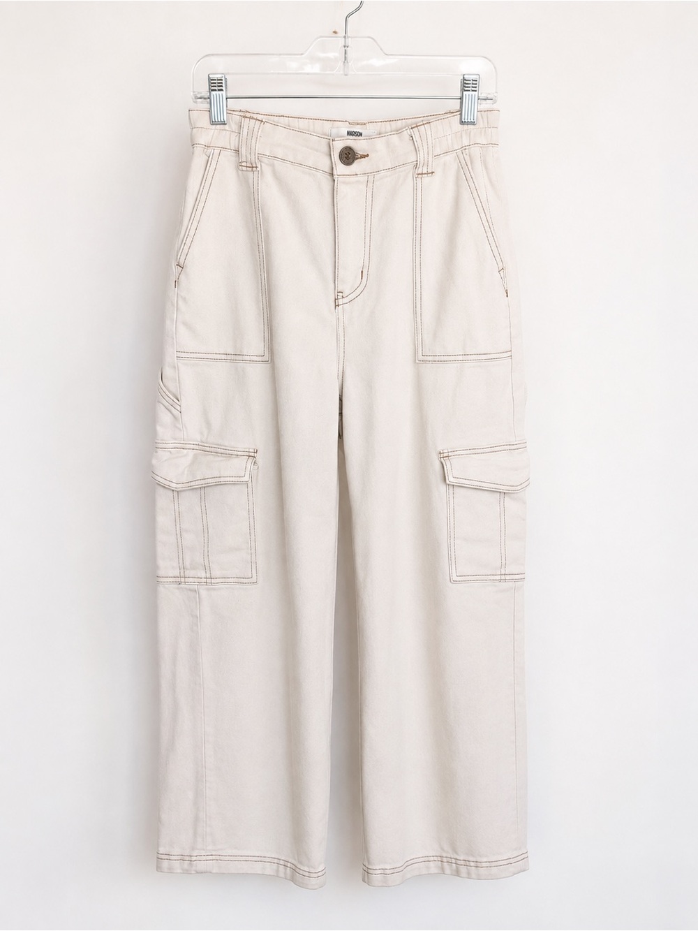 Wide-Leg Cargo Pants in Light Cream